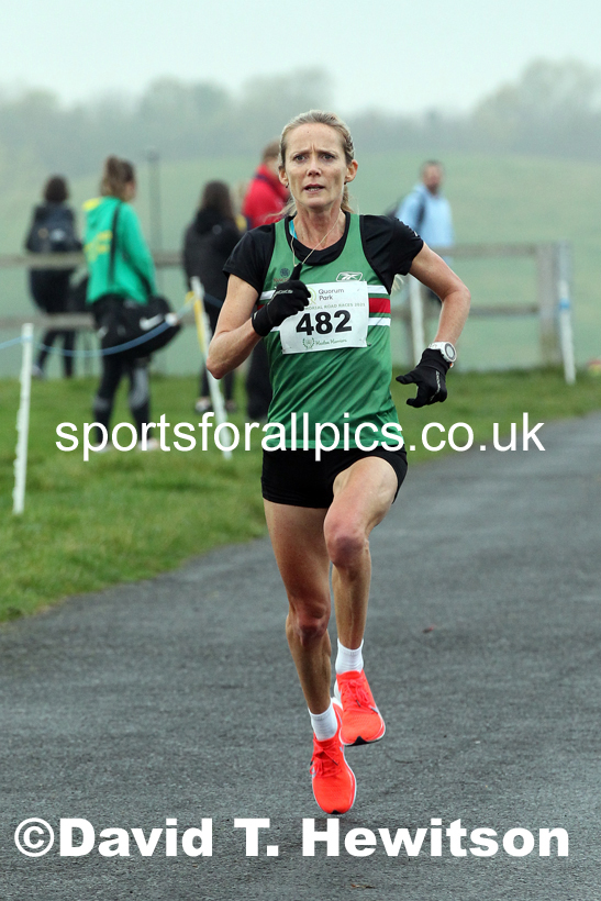 Senior Mens and Womens 2021 Heaton Memorial 10k Road Race, Town Moor, Newcastle. Photo: David T. Hewitson/Sports for All Pics